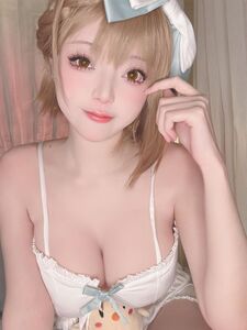 [黑龙贯通] 莱莎 睡衣 碧蓝联动版 (12 pictures)