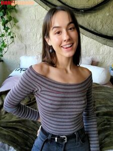 Julesari Latest 2023 Pussy And Boobs Onlyfans Leaked Photos