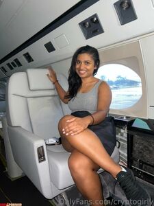 Princess Zara Nude Boobs And Hairy Pussy Onlyfans Leaks Photos