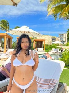 Princess Zara Nude Boobs And Hairy Pussy Onlyfans Leaks Photos