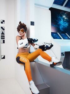 Kalinka Fox Overwatch Tracer Cosplay OnlyFans Set Leaked