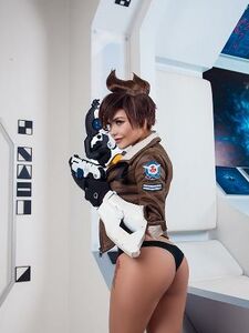 Kalinka Fox Overwatch Tracer Cosplay OnlyFans Set Leaked