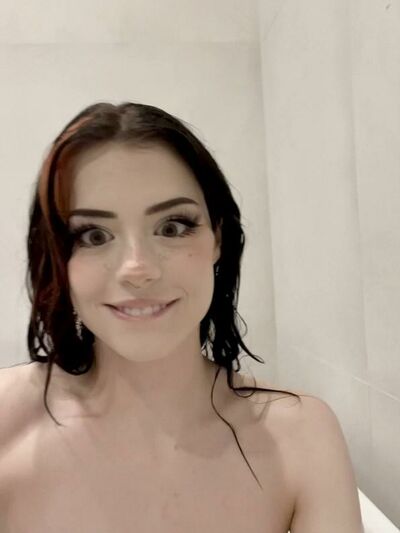 Hannah Owo Nude Bubble Bath Onlyfans Video Leaked