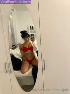 Emiliajolie Onlyfans Nude Leaks
