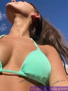 Ariana Grande Nude Leaks