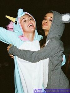 Ariana Grande Nude Leaks