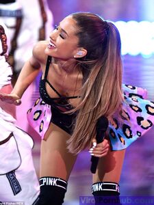 Ariana Grande Nude Leaks