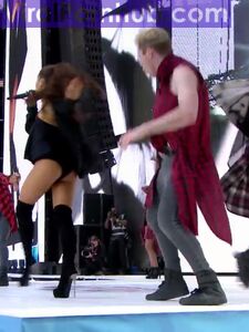 Ariana Grande Nude Leaks