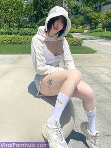Songyuxin Hitomi Onlyfans Leaks Photoset - Cosplay Paid Set