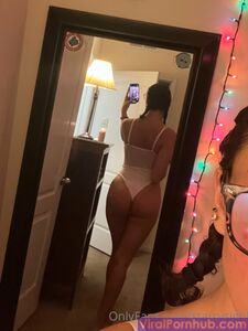 starrysighh Onlyfans Leaks Latest Photoset