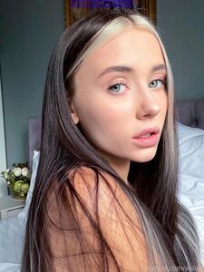 Arilaviee Onlyfans Latest Paid Nude Photo Set Leaked