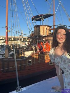 BelleDelphine Candid Holiday Photos Latest Onlyfans Premium Leaks