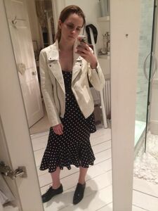 Super Hot Emma Watson Nudes Leaked on the Internet