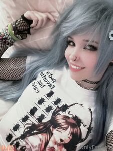 Belle Delphine Leaked Emo Raccoon Teasing Onlyfans Album