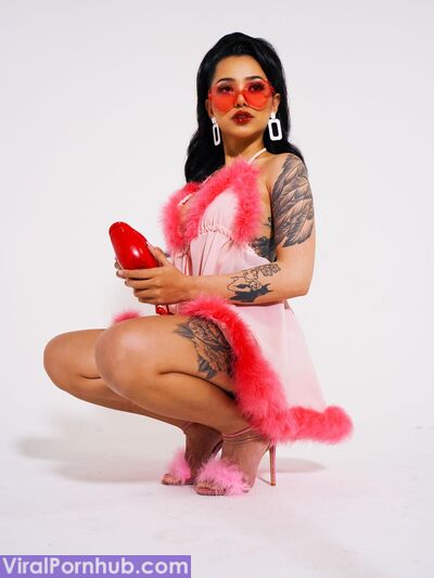 Bella Poarch Valentine Pics