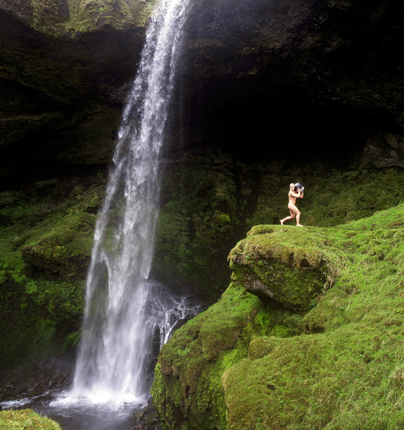 Katrin Davidsdottir Nude and Hot Photos