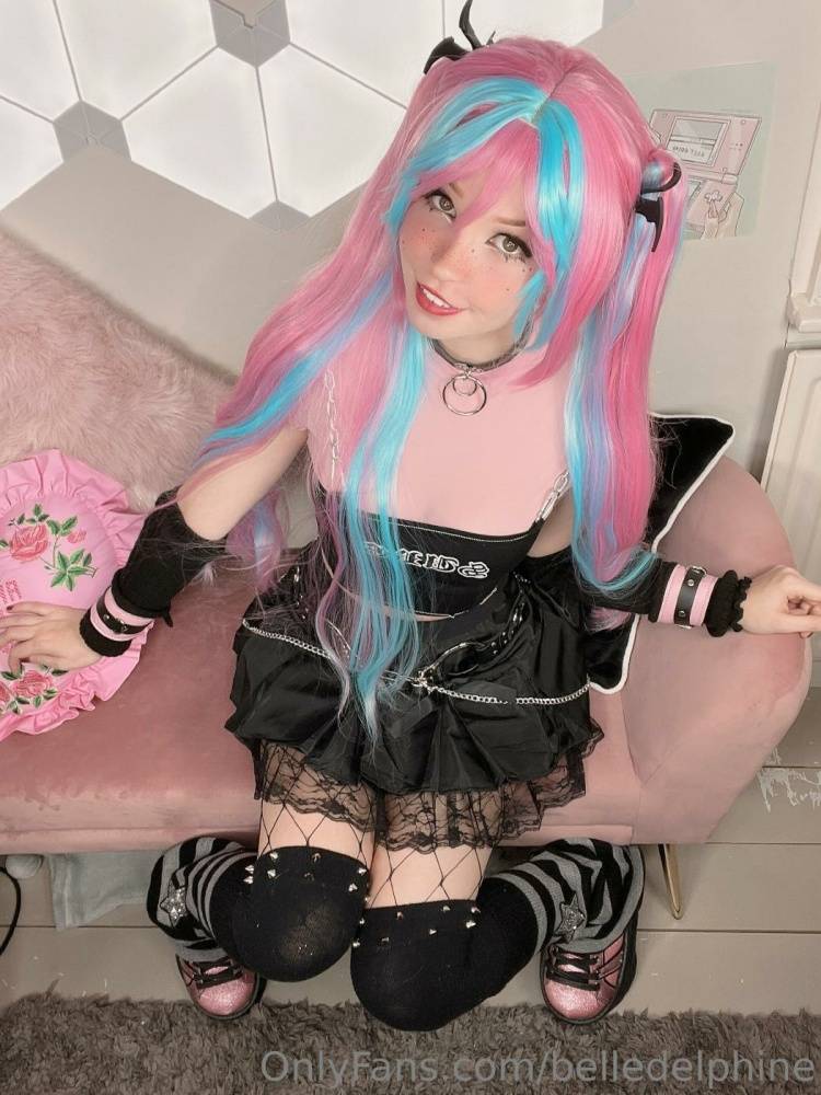 Belle Delphine Nude Bubble Gum Emo Onlyfans Set Leaked