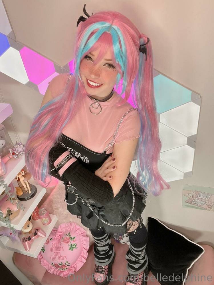 Belle Delphine Nude Bubble Gum Emo Onlyfans Set Leaked