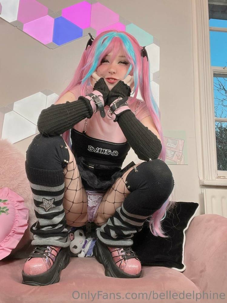 Belle Delphine Nude Bubble Gum Emo Onlyfans Set Leaked