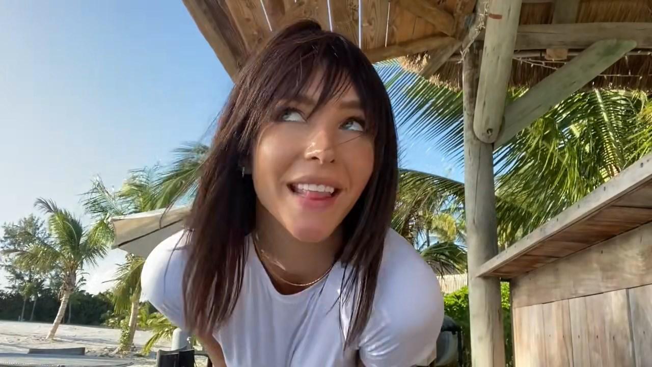 Rachel Cook Nude Outdoor Beach BTS Video Leaked